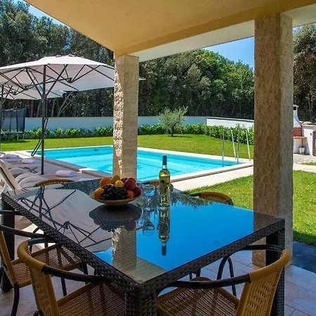 Lorena Comfortable Banjole