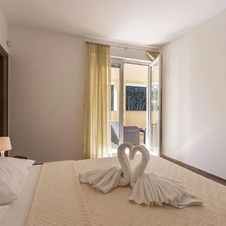 Lorena Comfortable Vakantiehuis Banjole