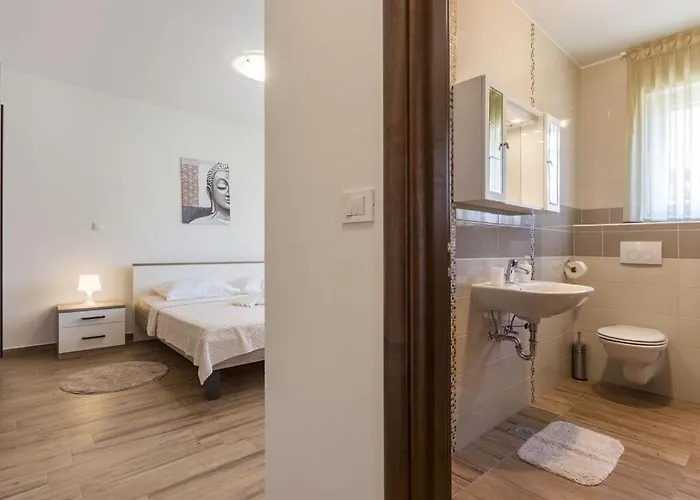 Lorena Comfortable 반졸레